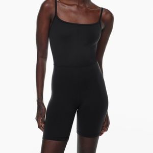 ARITZIA - Divinity 7” Romper